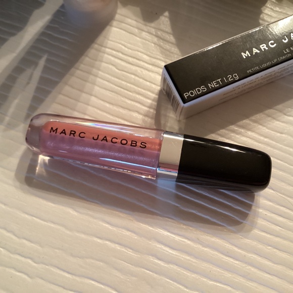 Marc Jacobs 4 Piece Makeup Bundle - Picture 5 of 8